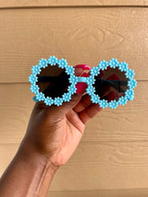 Load image into Gallery viewer, Daisy Shades
