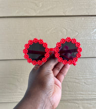 Load image into Gallery viewer, Daisy Shades
